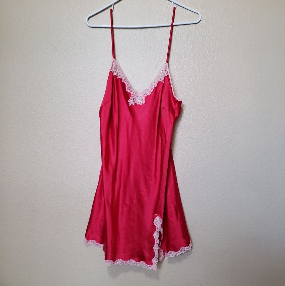 Vs nightgown